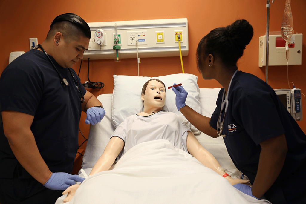 Accelerated Nursing Skills And Simulation Labs | Utica ABSN